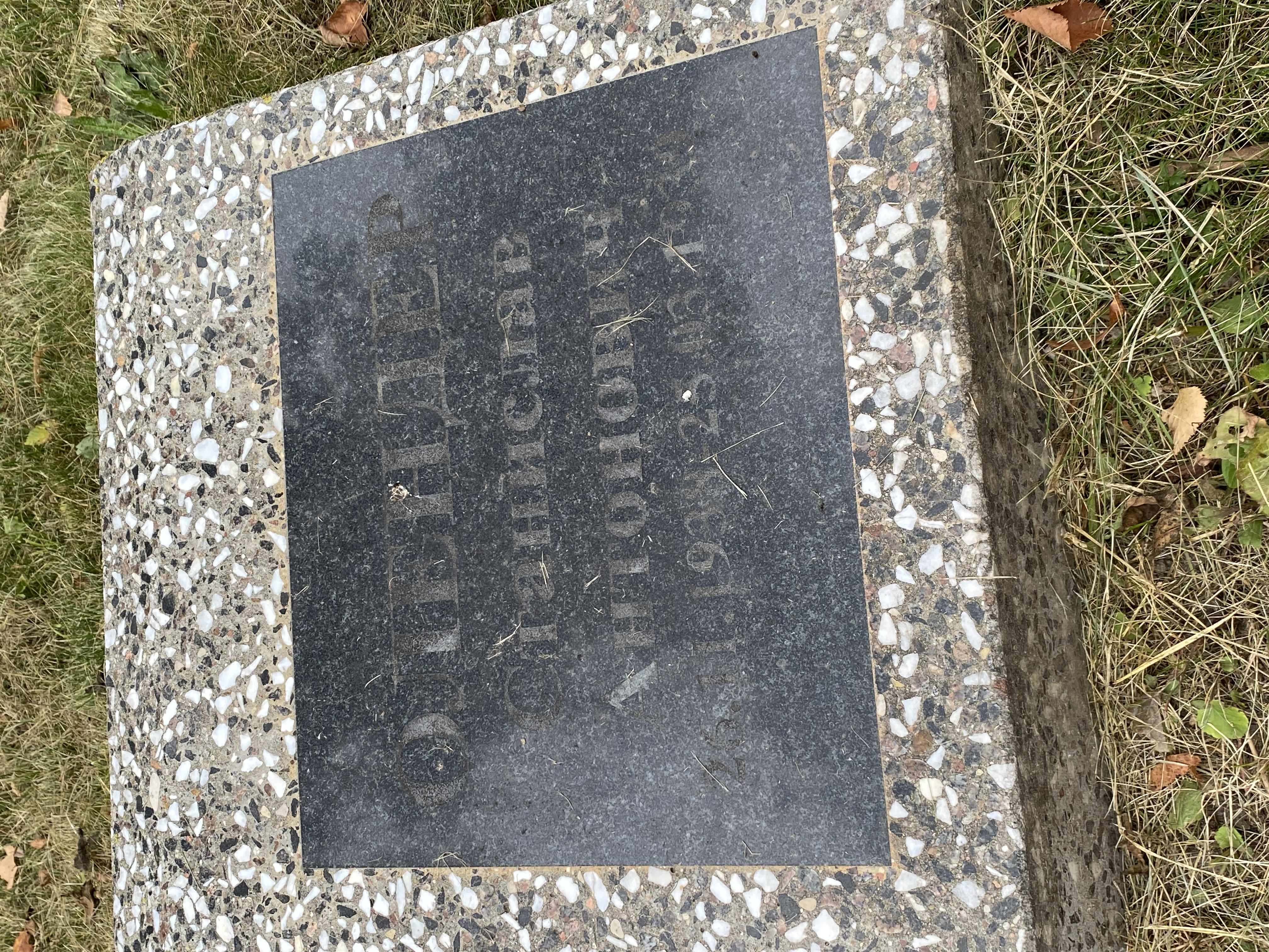 Фотография надгробия